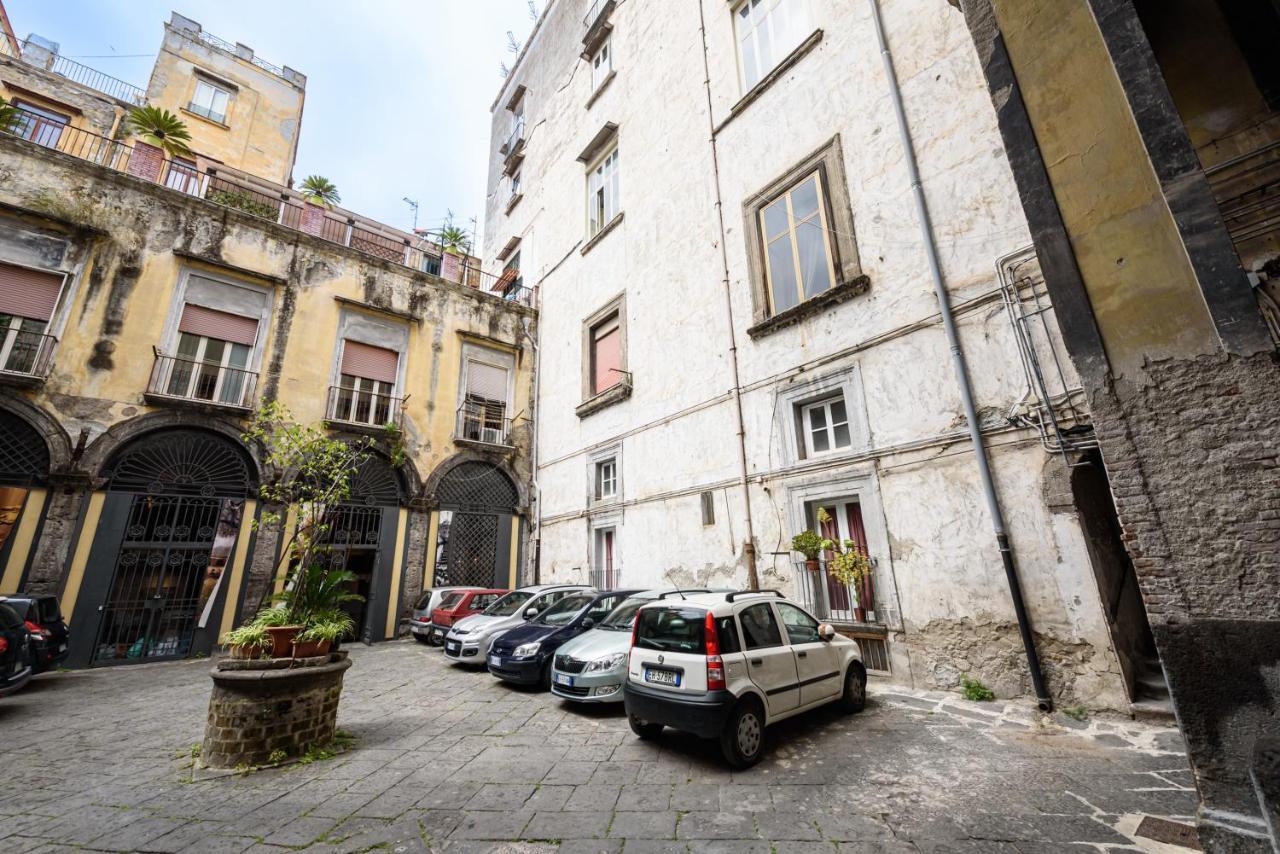 Apartamento Via Atri 37 Nápoles Exterior foto